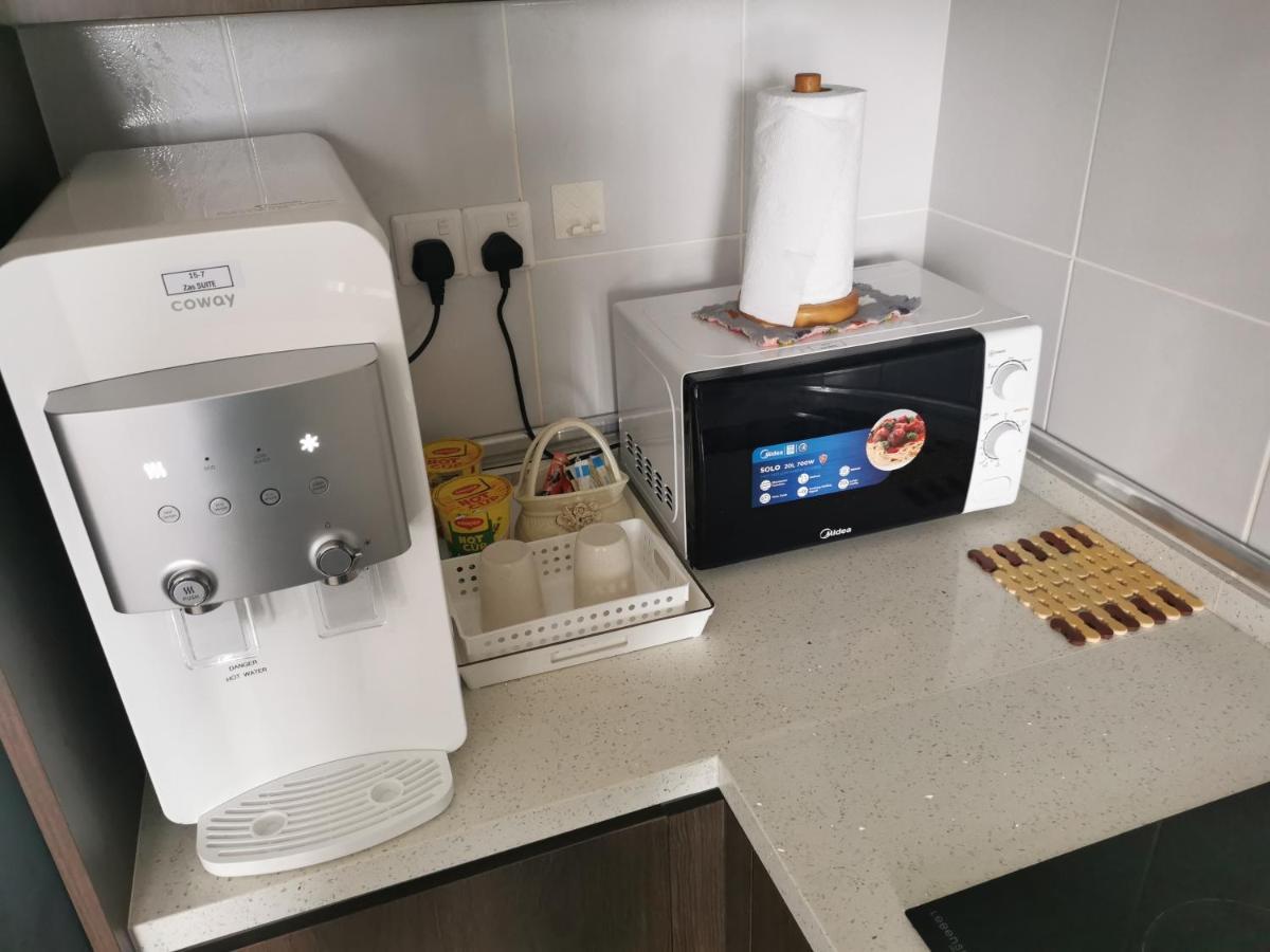 Free Netflix! Zas Suite At Troika Residence, Kb Kota Bharu Exterior photo